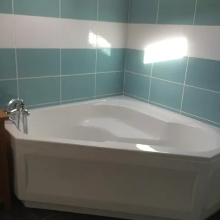La Breuviere Maison Charentaise Avec Piscine Vakantiehuis Mosnac (Charente-Maritime)
