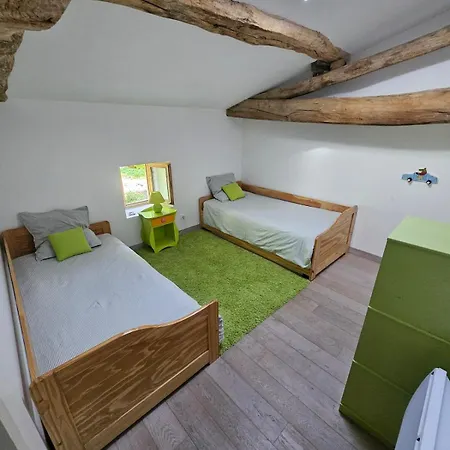 La Breuviere Maison Charentaise Avec Piscine *