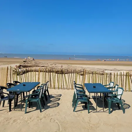 La Breuviere Maison Charentaise Avec Piscine Mosnac (Charente-Maritime)